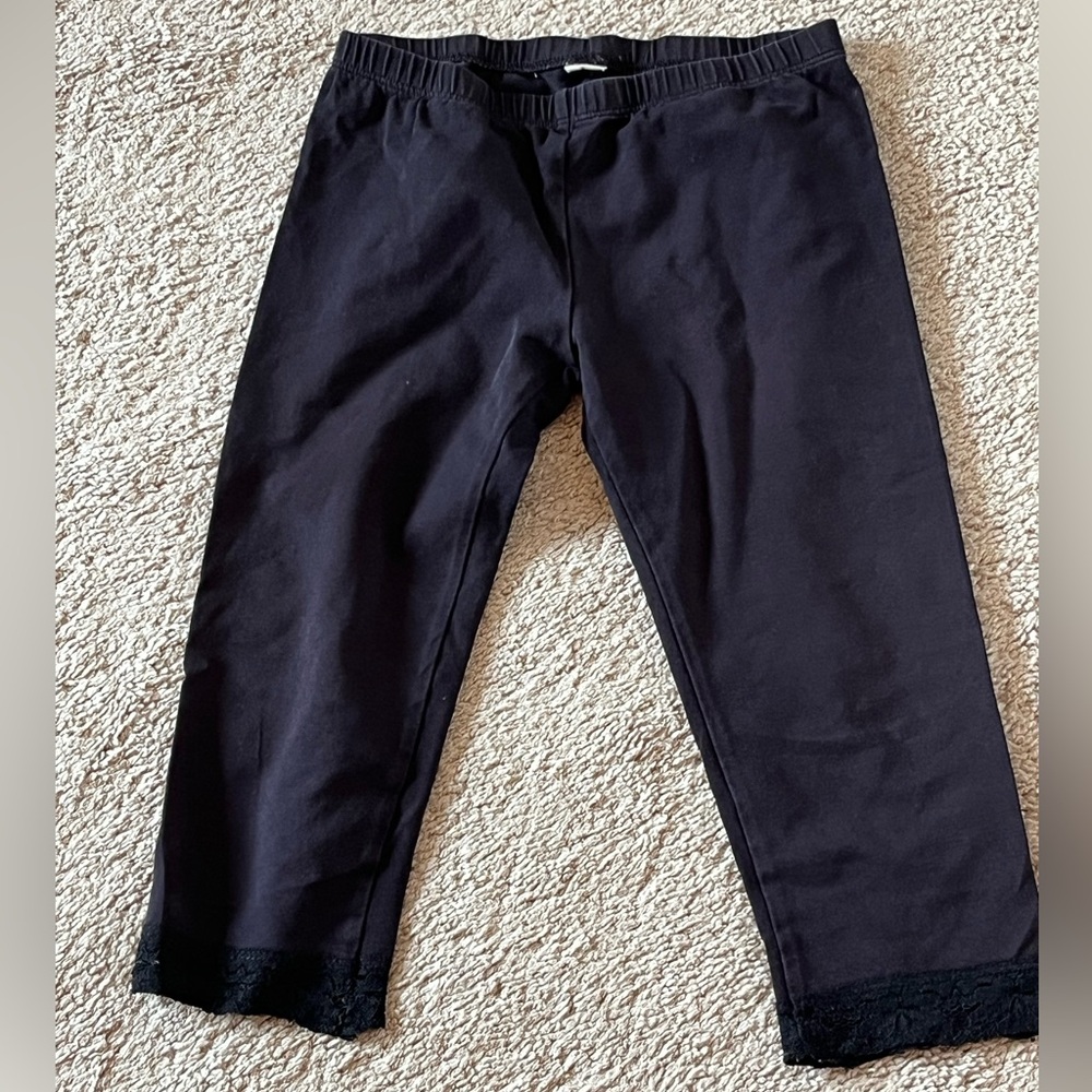 The Children Place Girl's Black Capris Size 7/8 with Lace at Bottom